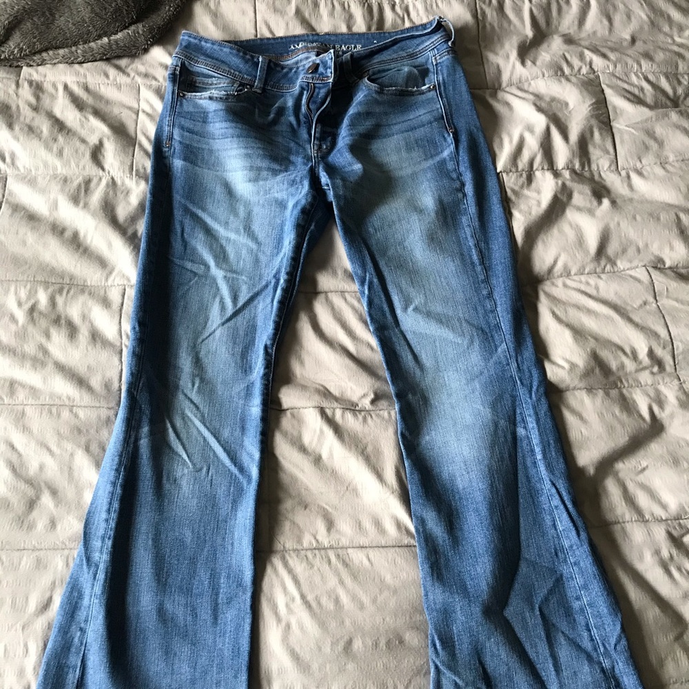American Eagle Bootcut Jean Light Wash